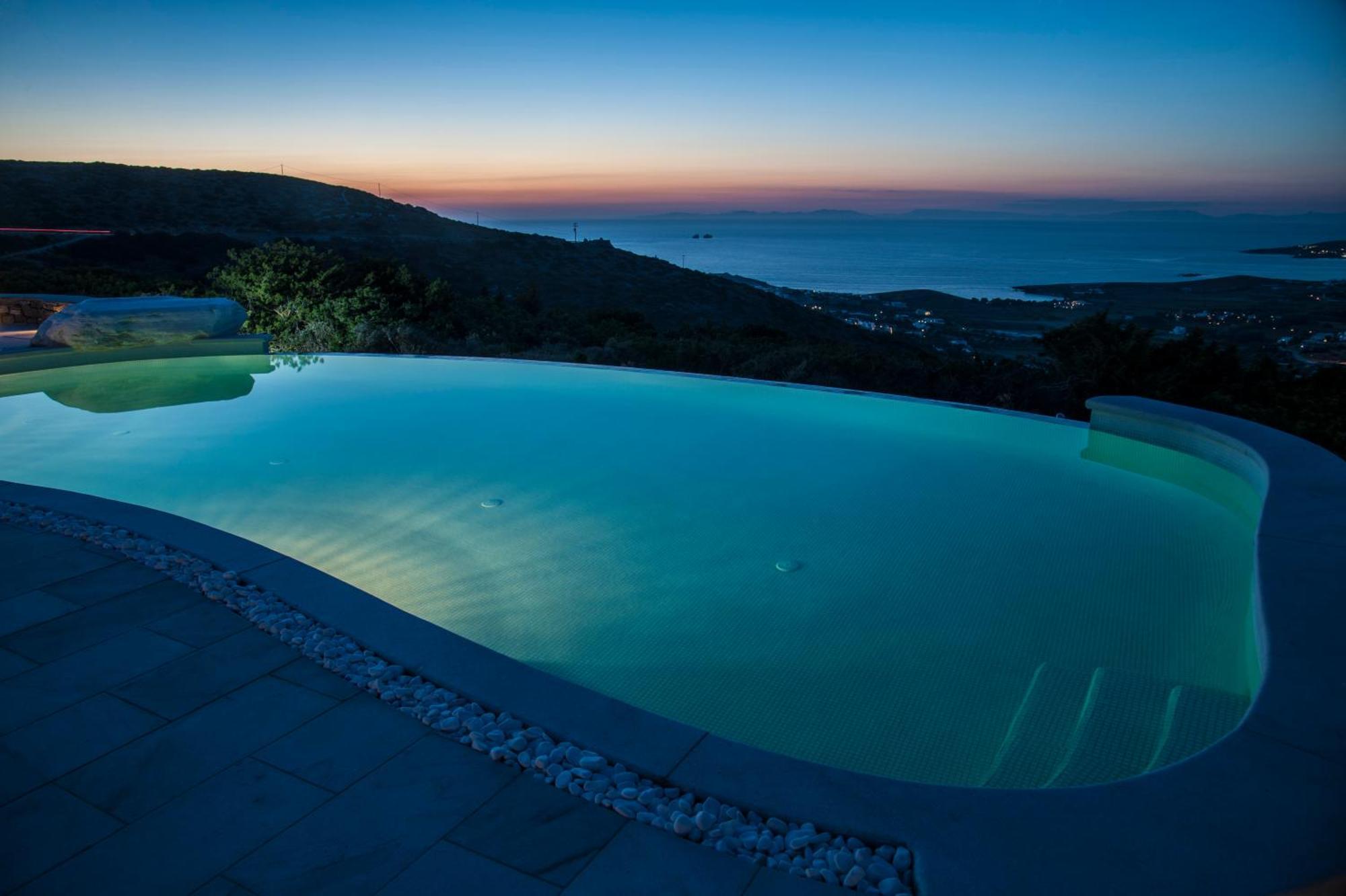 Villa Aeolos With 2 Private Pools Sarakíniko Exterior foto